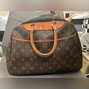 Louis Vuitton Deauville